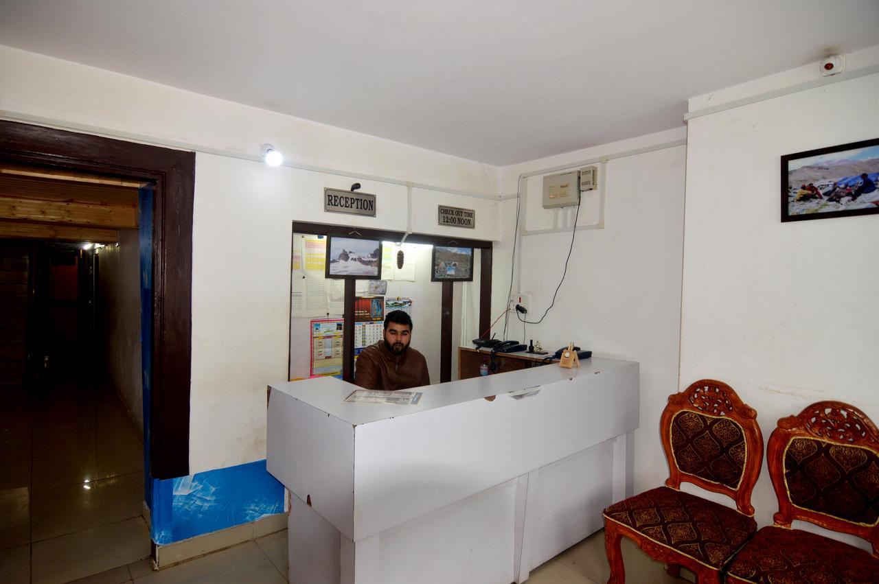 Kashmir House Hotel Pahalgām Kültér fotó