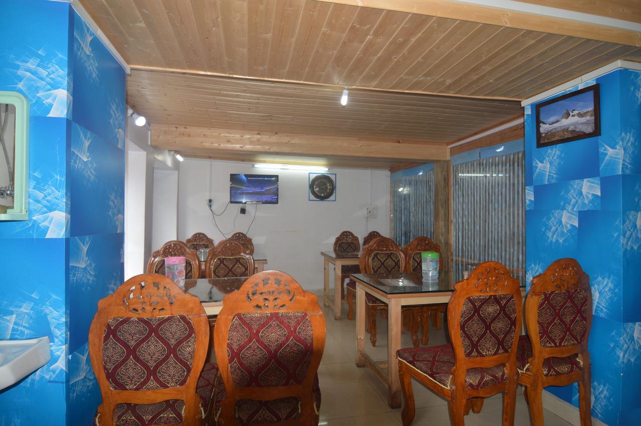 Kashmir House Hotel Pahalgām Kültér fotó